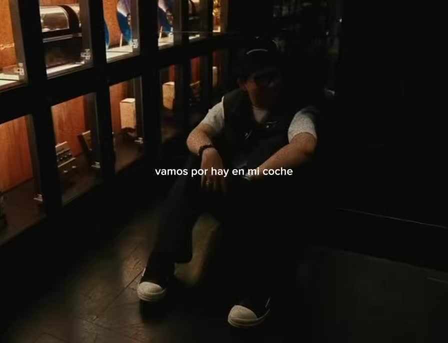 @Iselaa