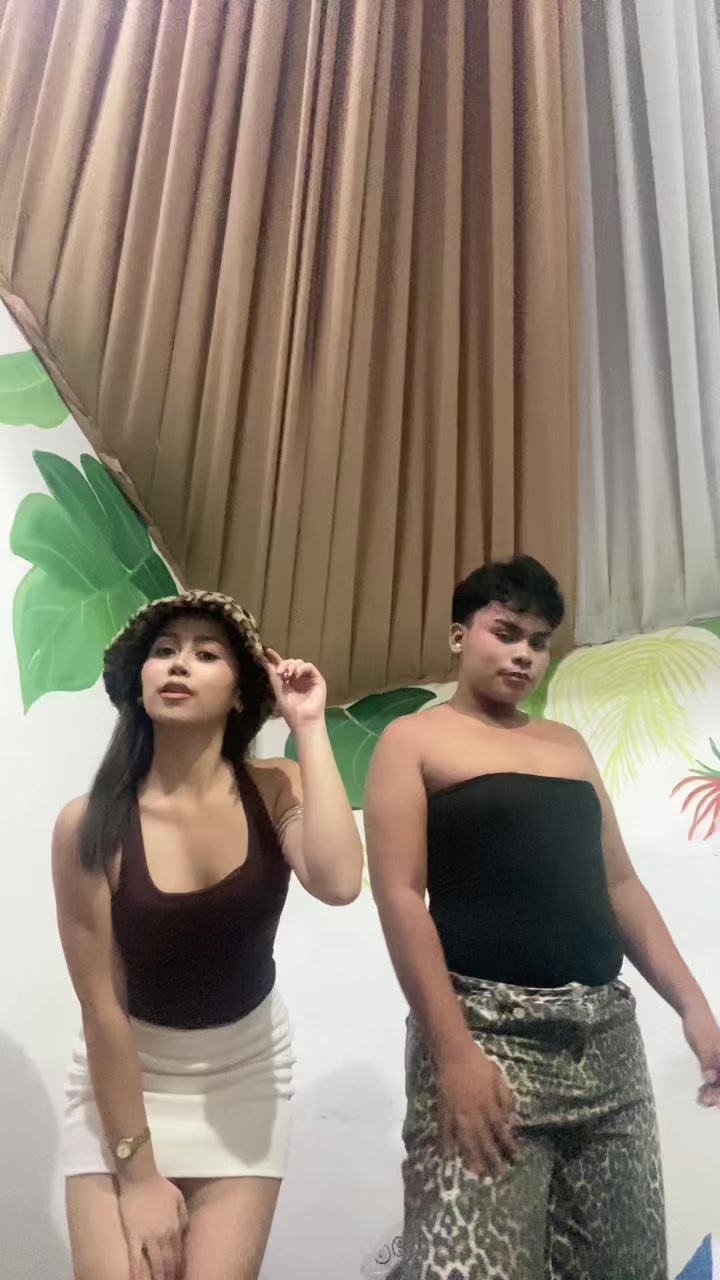 @mai