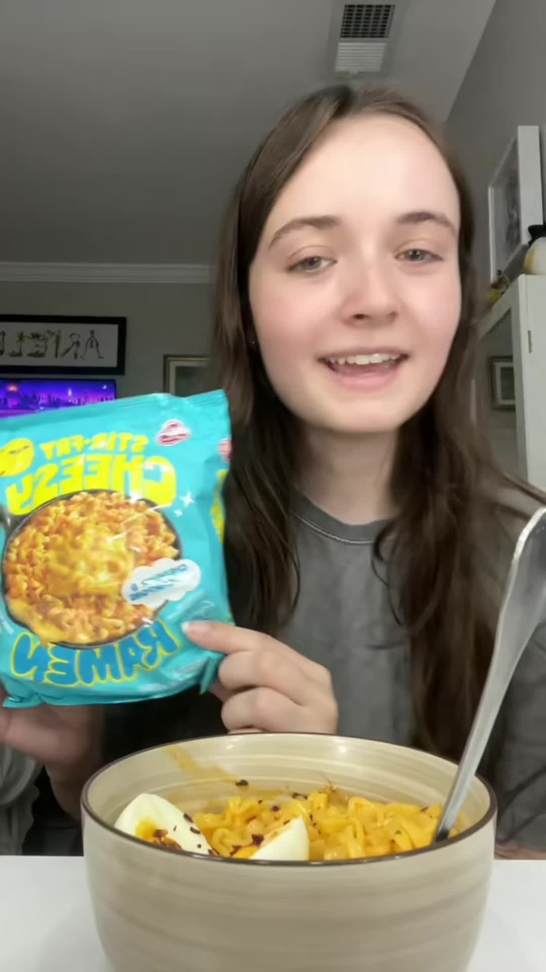 @AriFoodie8🍕🥞🍪🥯