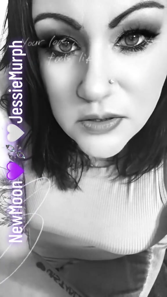 @Gina 💜🤍Dee💙❌