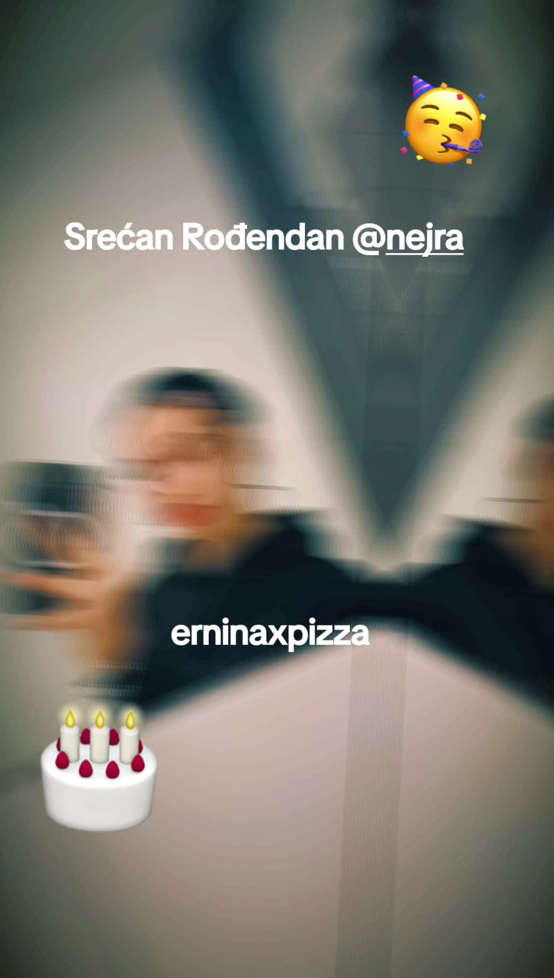 @Erninaxpizza🍕