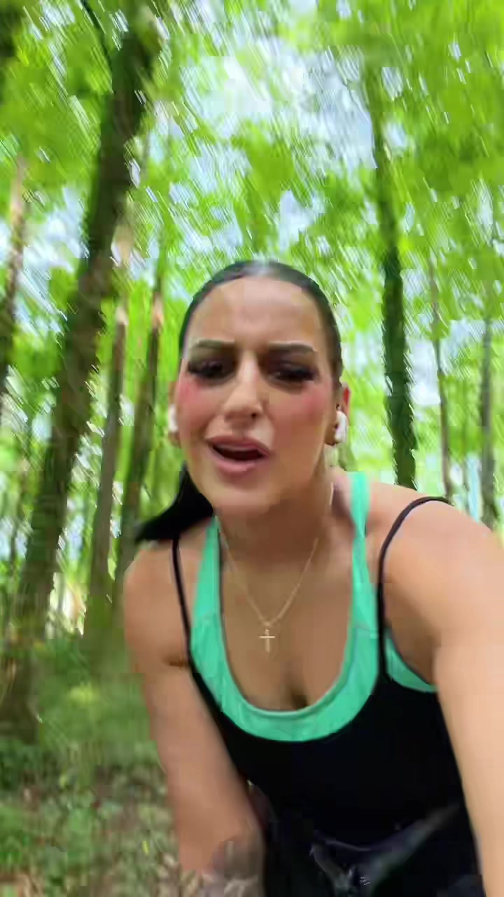 @hilariouslisa