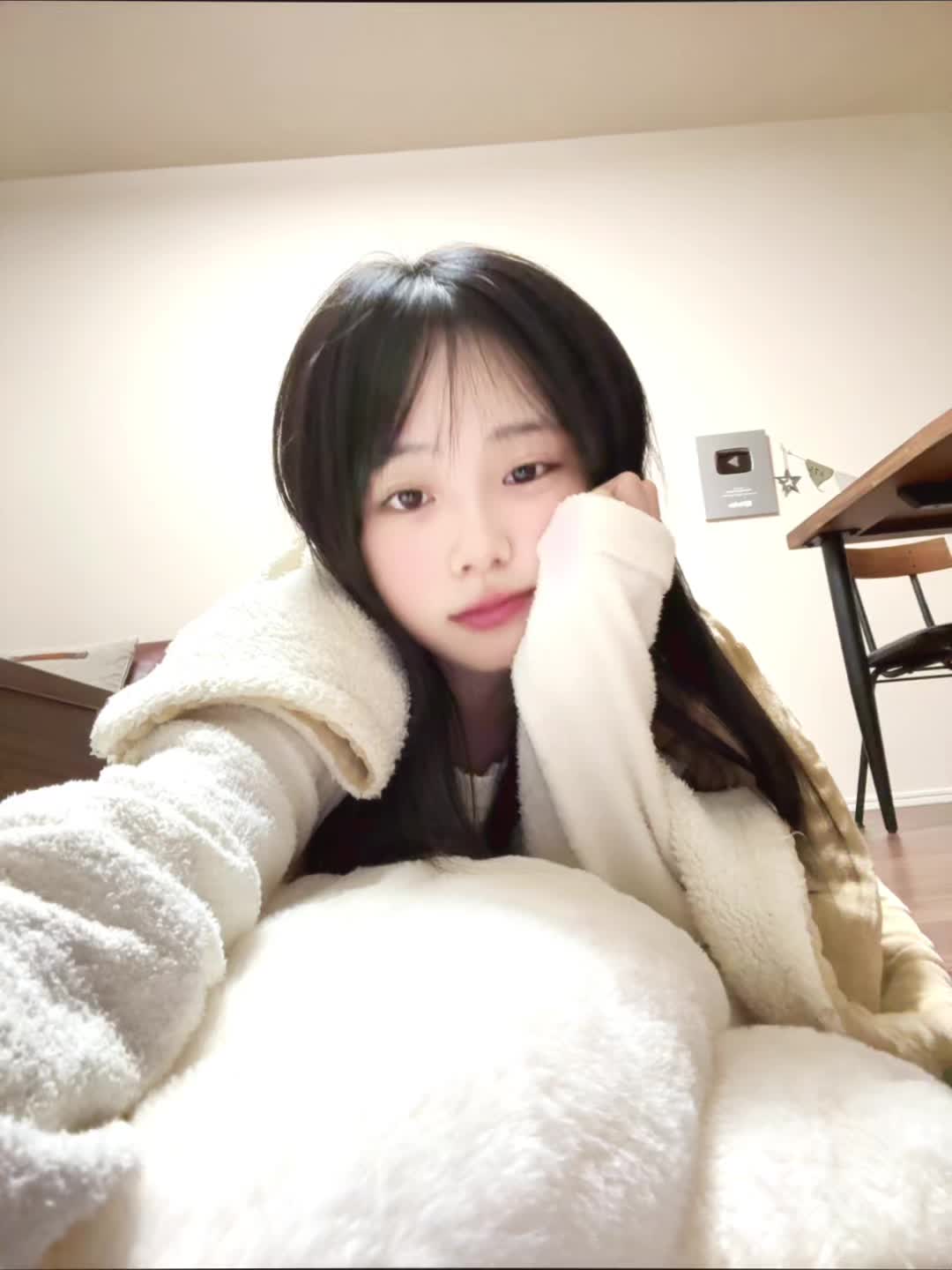 @ひま