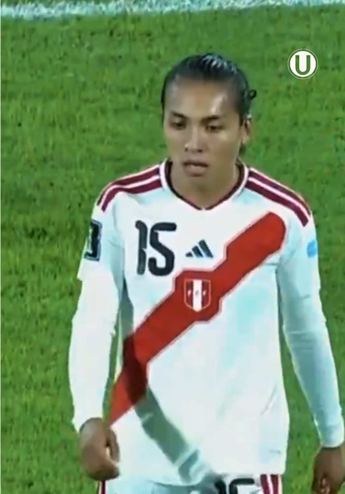 @Universitario