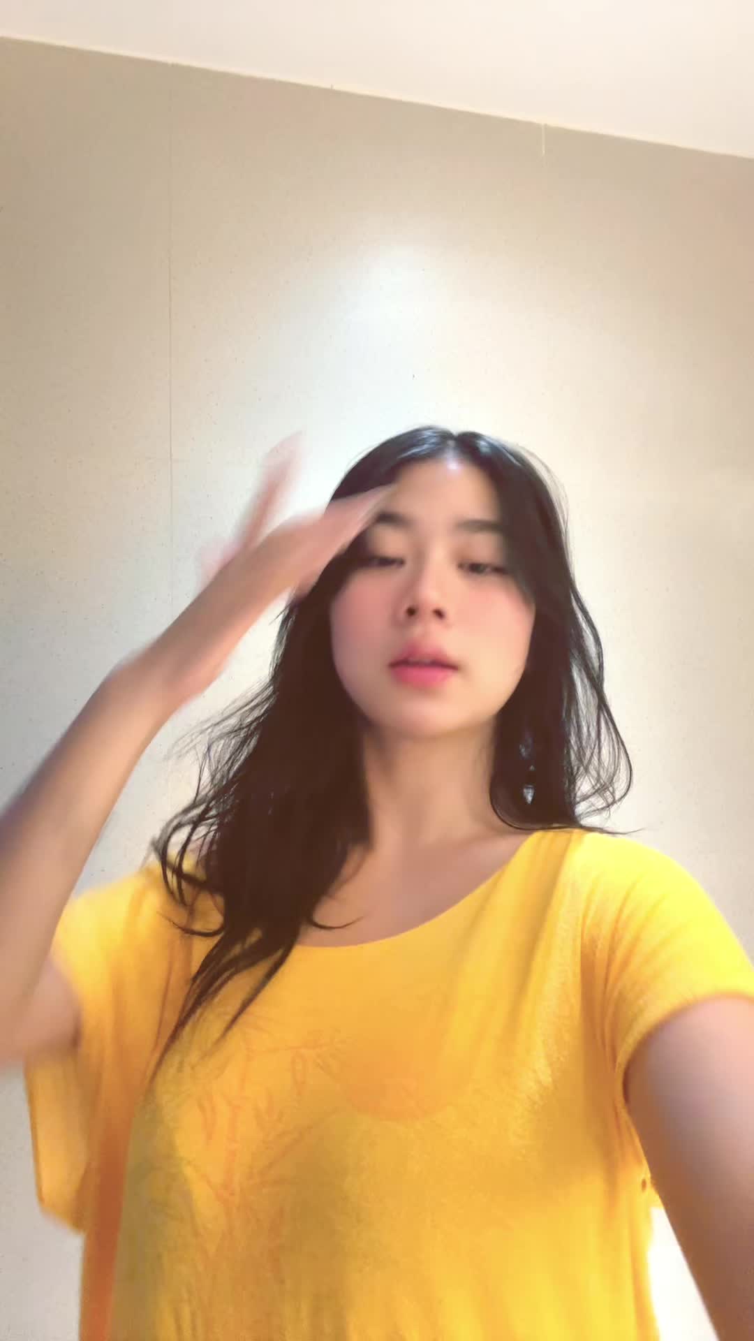 @taniaaa