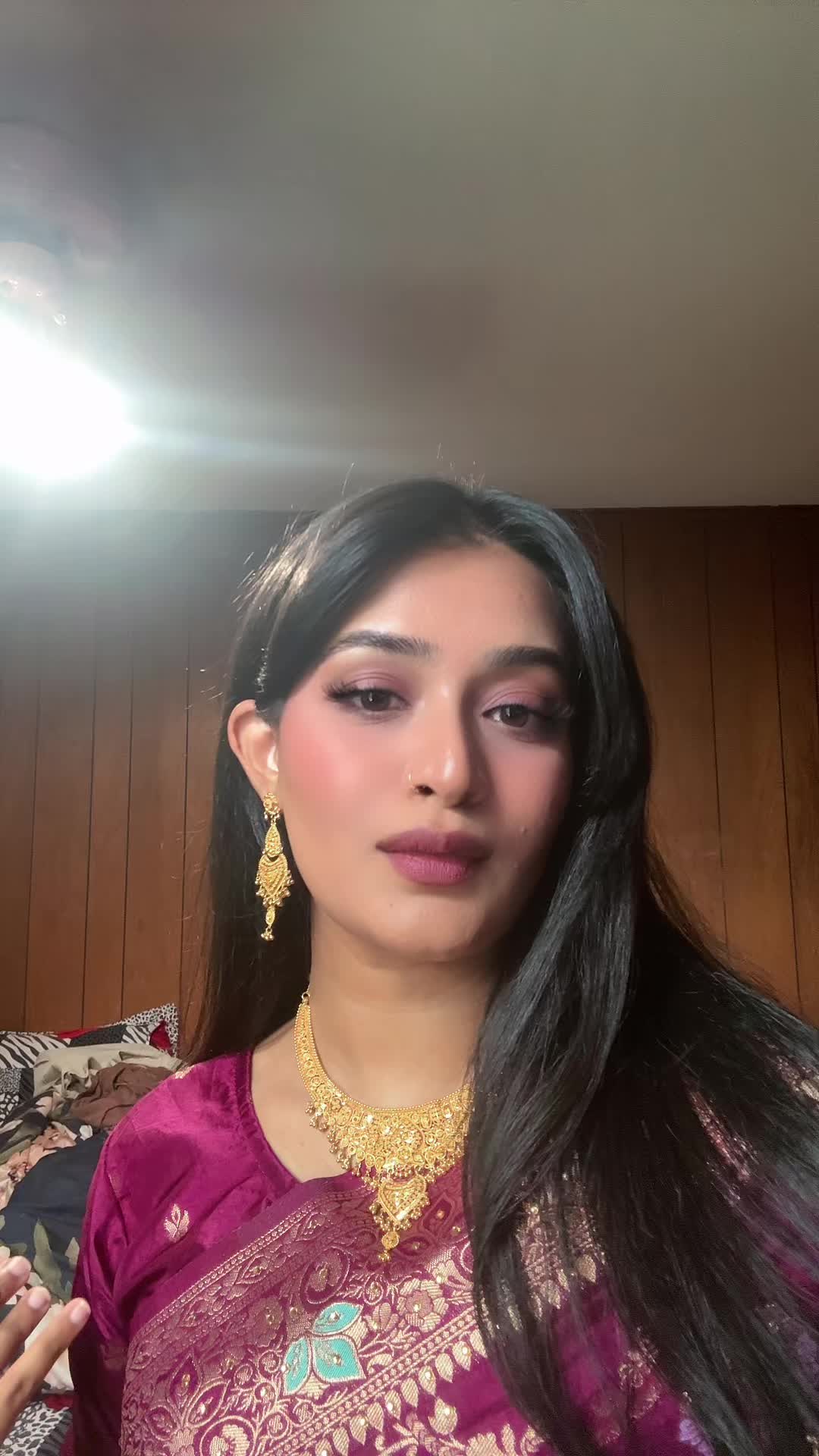 @Honeyfa🇧🇩