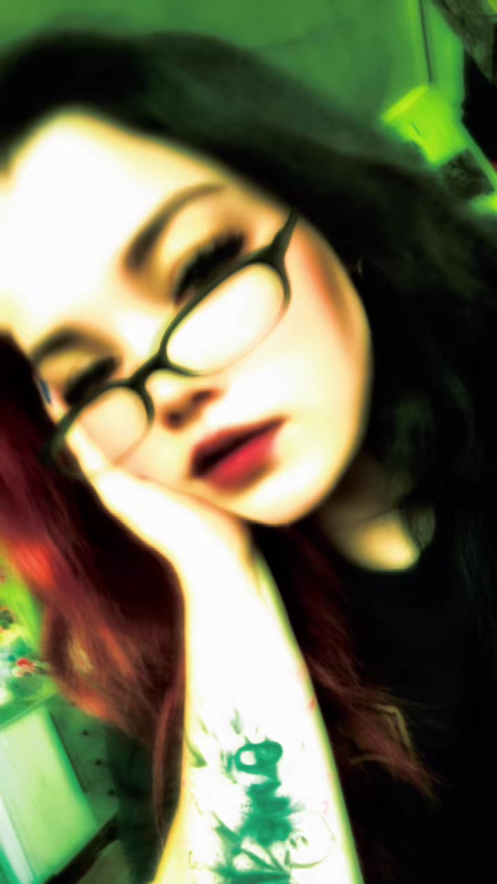 @☆♡♔M_I_S_S _P_A_F_O_S♔♡☆