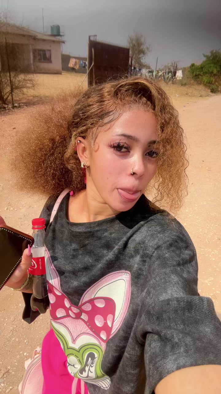 @🦋Lisa smith cutie 🦋🌸🌺