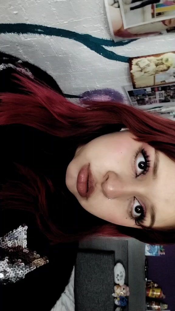 @Vickiss✮⋆˙