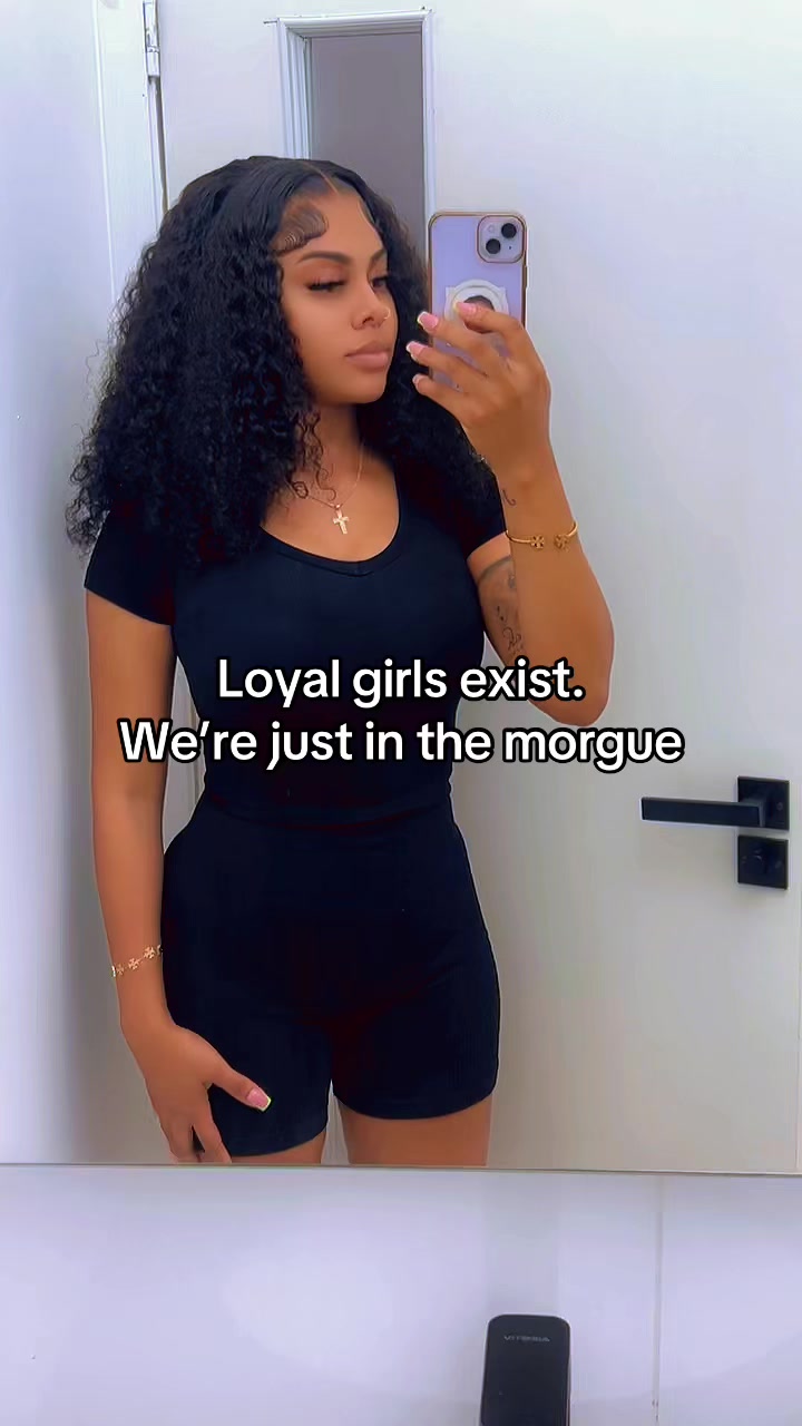 @Miss.FuneralHomeGirl