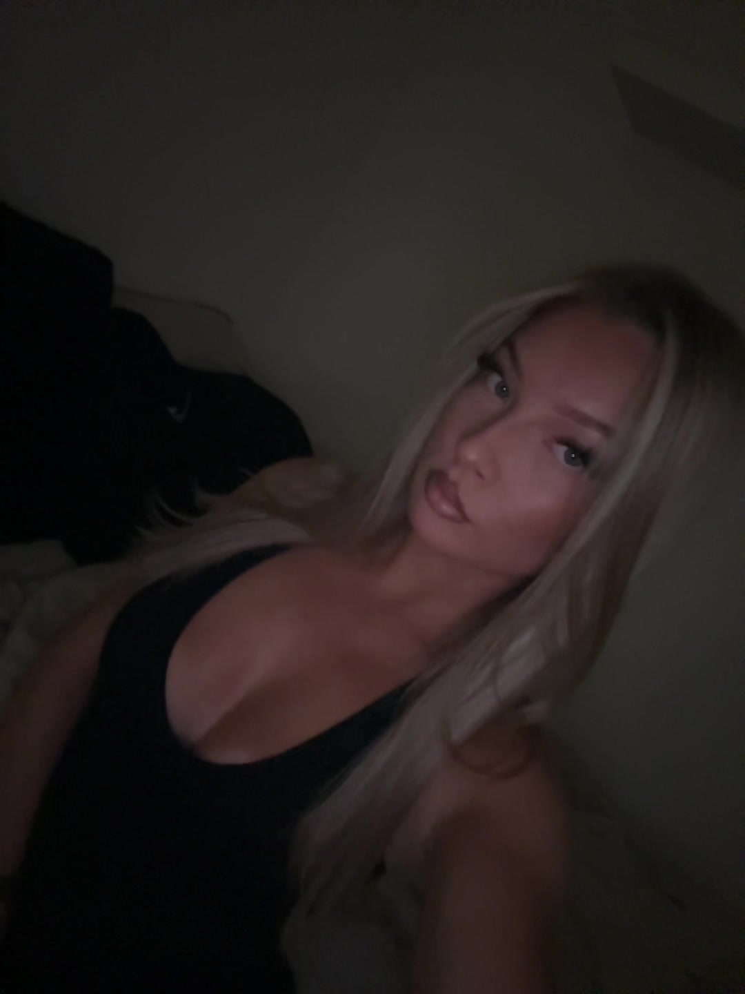 @Laly