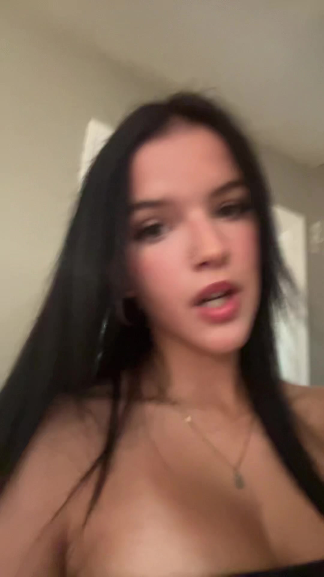 @️