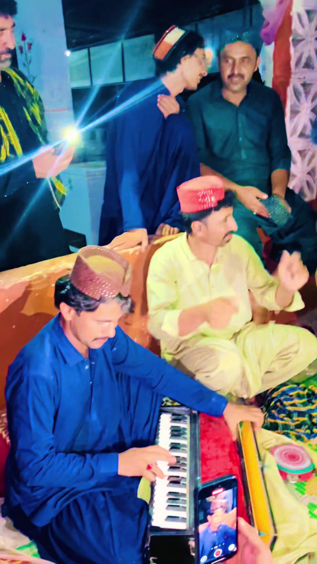 @𝐒𝐢𝐧𝐠𝐞𝐫𝑄𝑎𝑑𝑖𝑟𝐋ashari