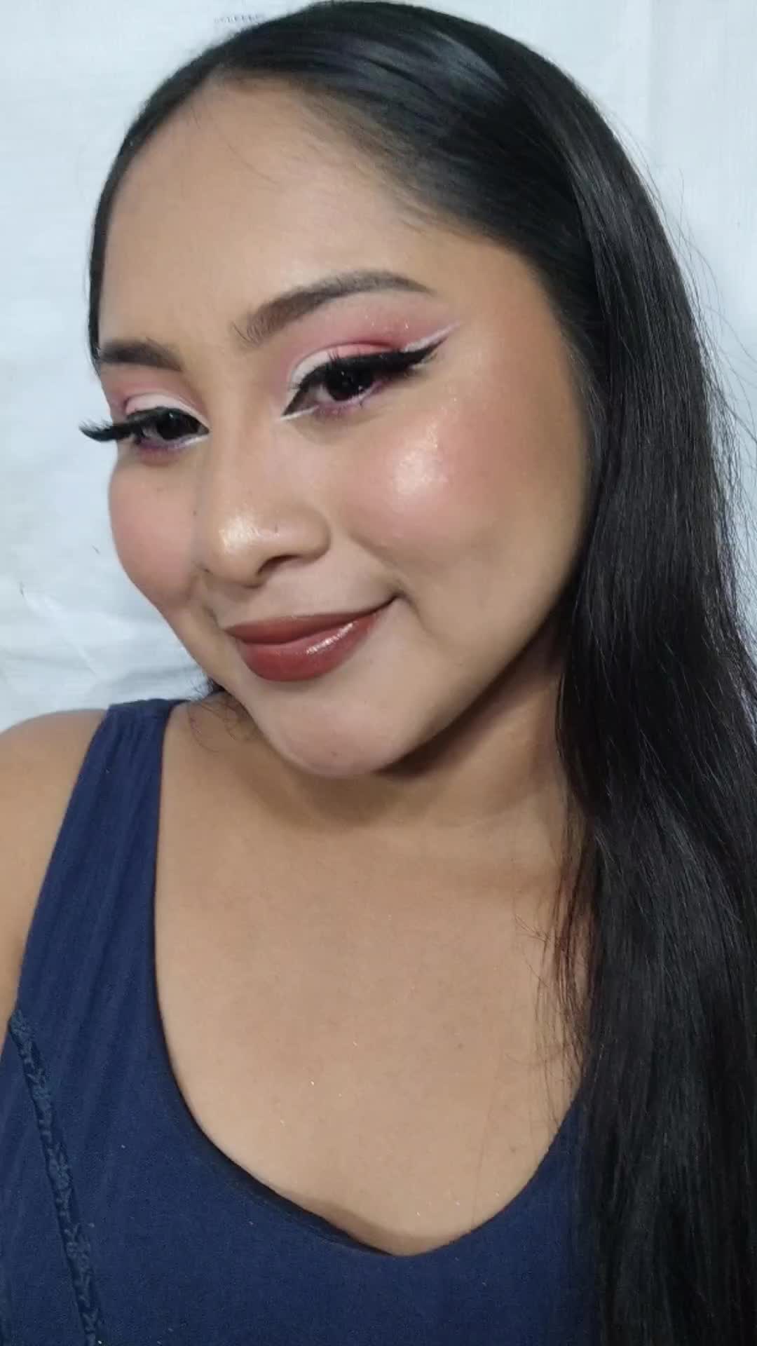 @Adriana L.B Makeup
