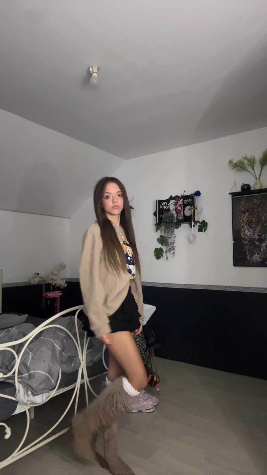 @emou🍒