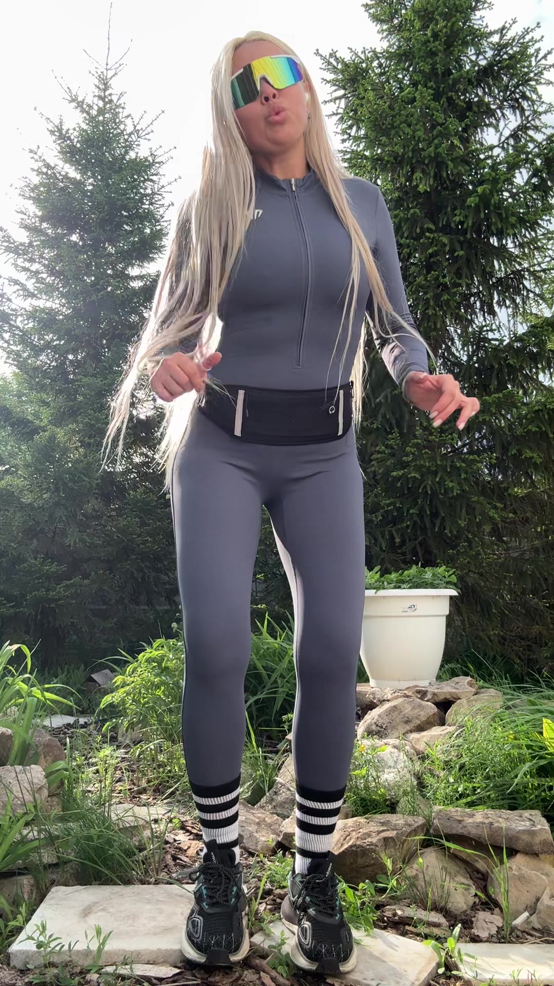 @ulana.miller