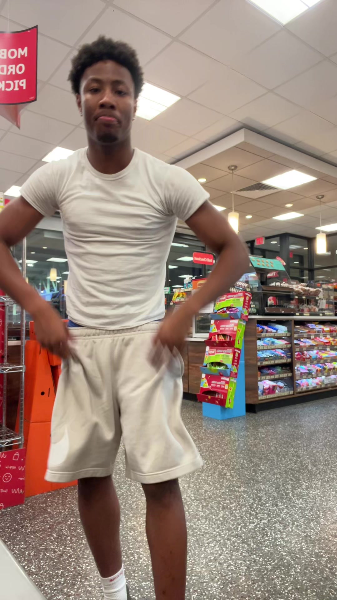 @NeeeEF