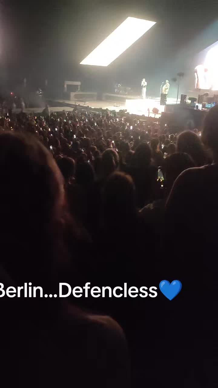 @Gabby 💚×͜×🦋💙💔💛🇮🇪🎸🍋🌻