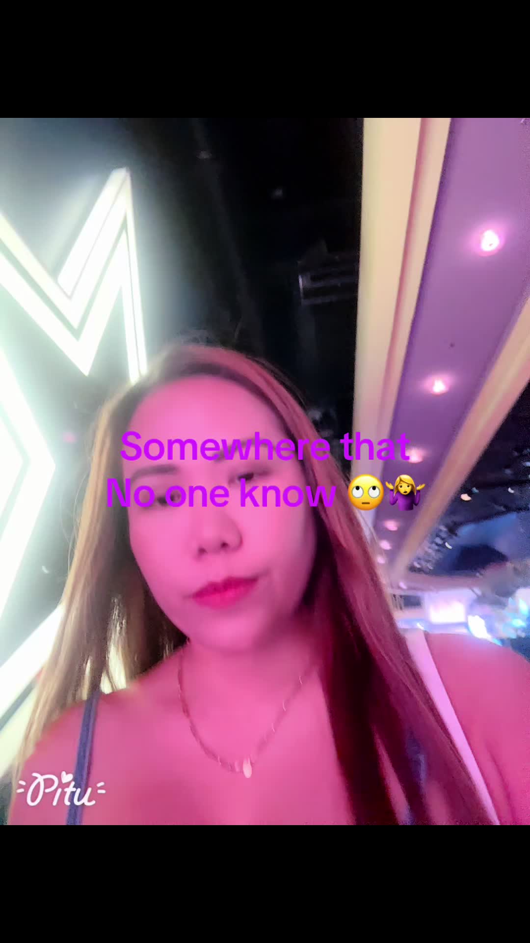 @AJ ✈️