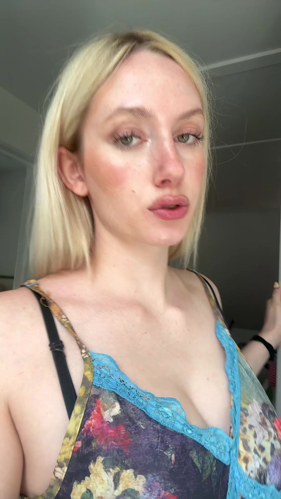 @Leilotschka