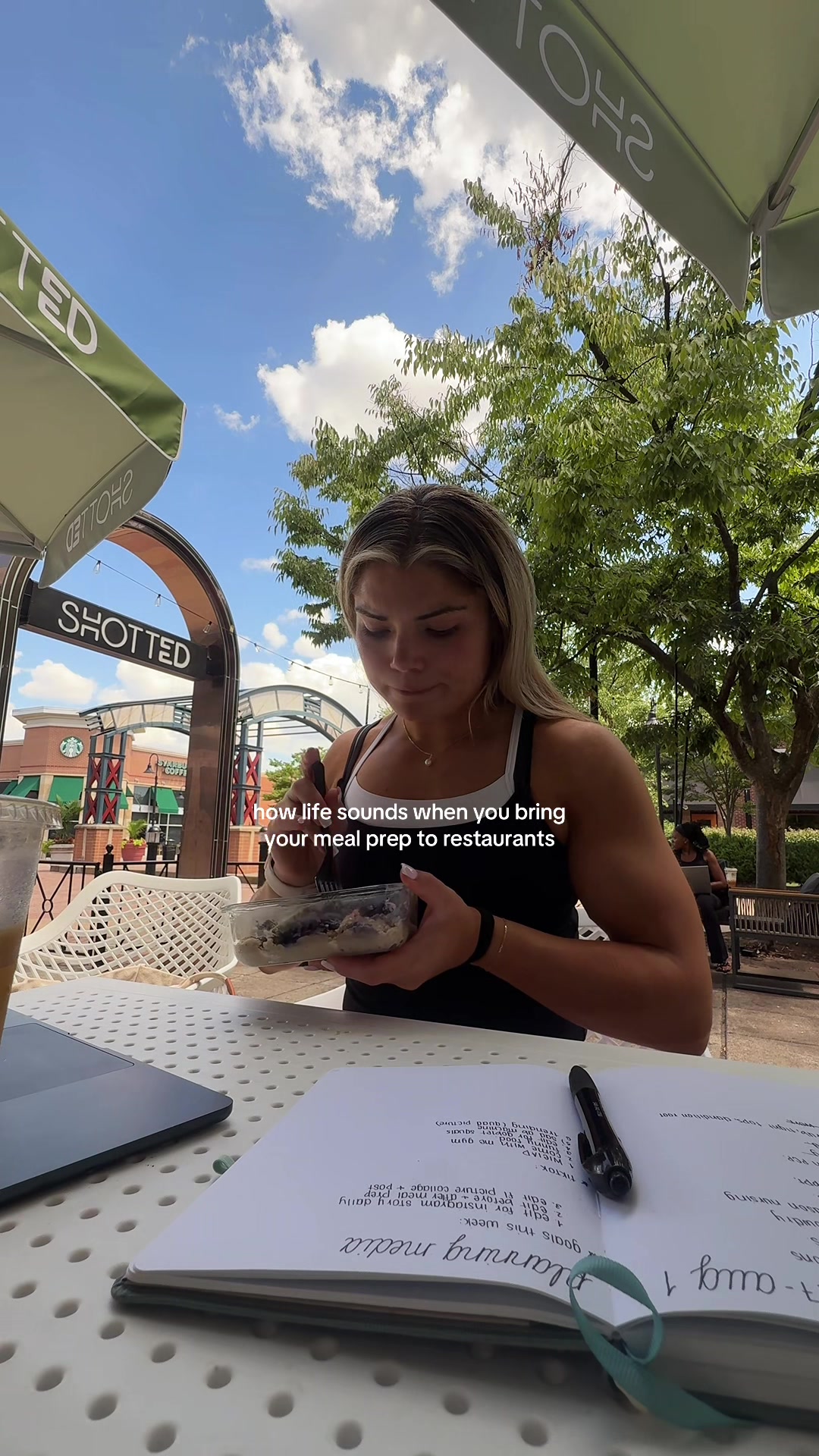 @annemarieemae