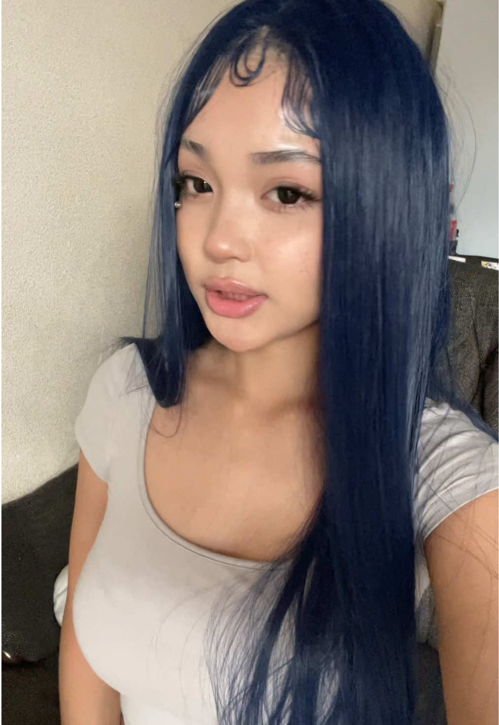 @︎