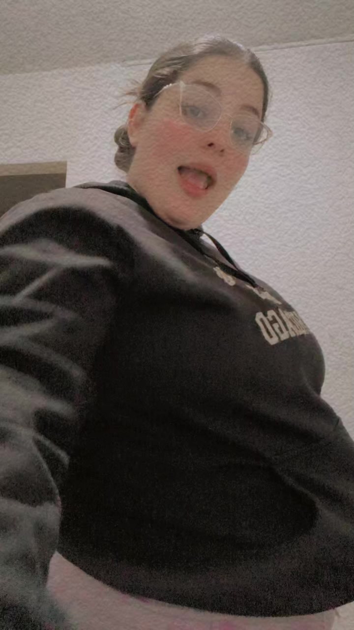 @SoyJhisel24