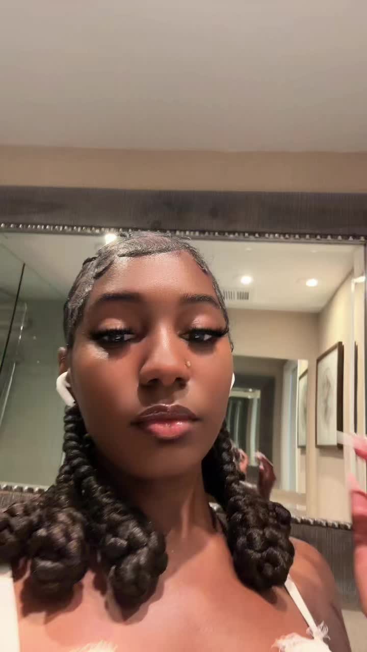 @pinknylah