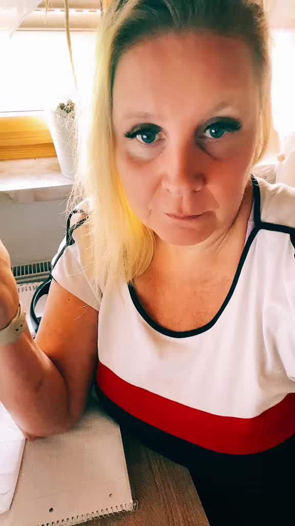 @Nicolekochtleicht