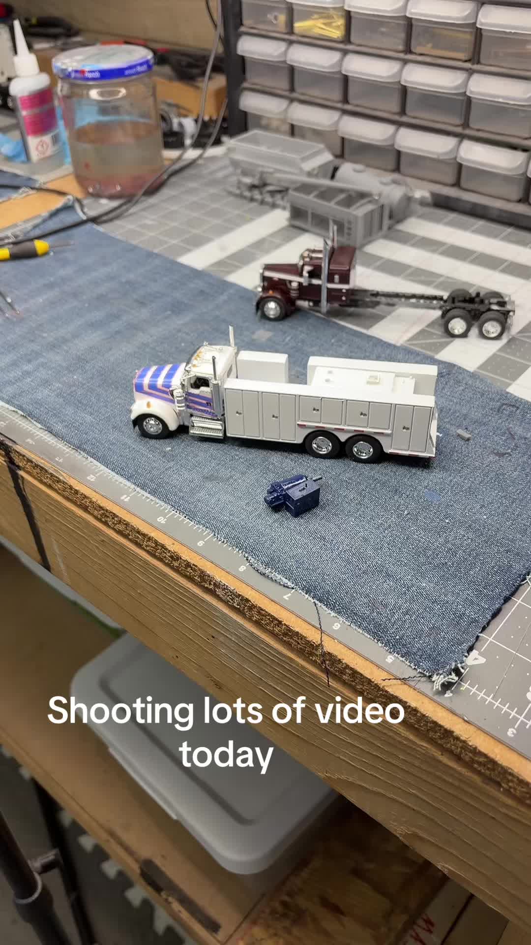 @rockinhfarmtoys