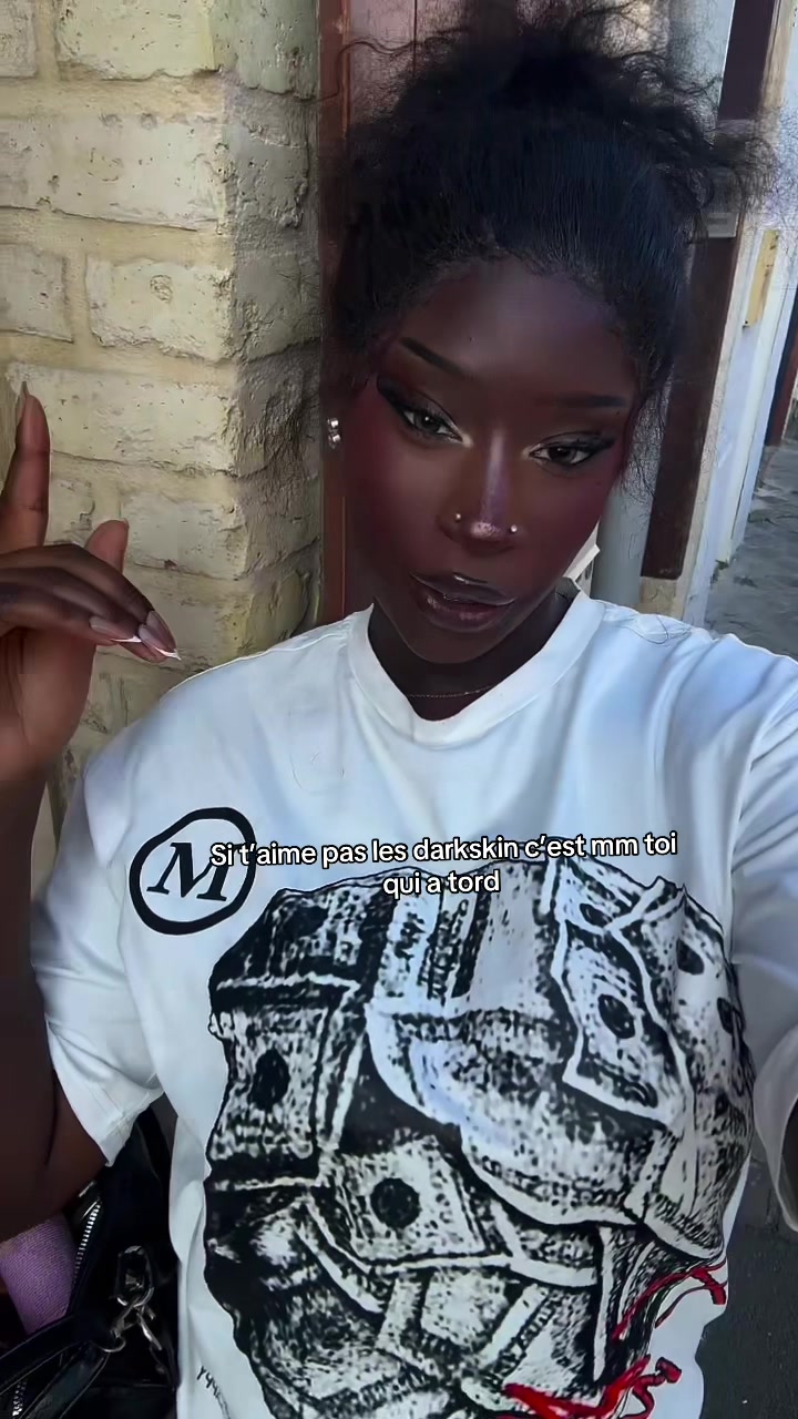 @𝑑𝑎𝑟𝑧 🇸🇳