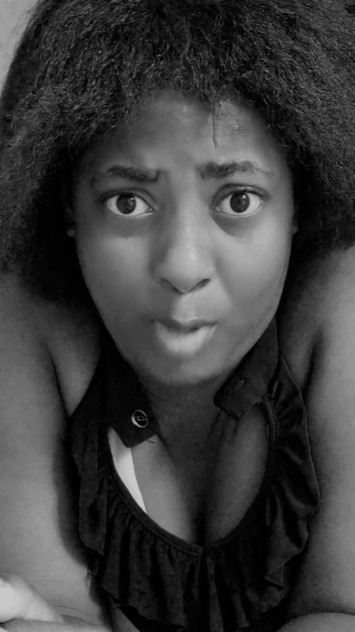 @sherloo la courageuse