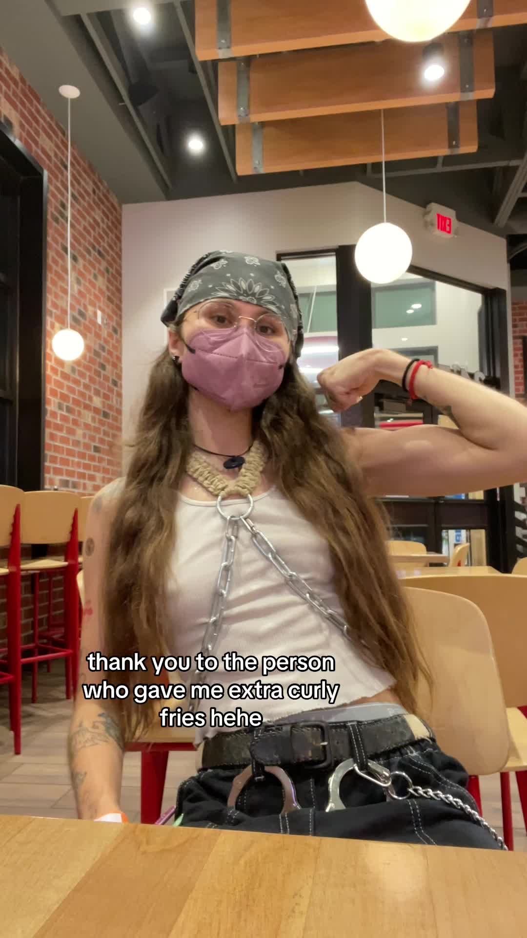 @ca⛓️en