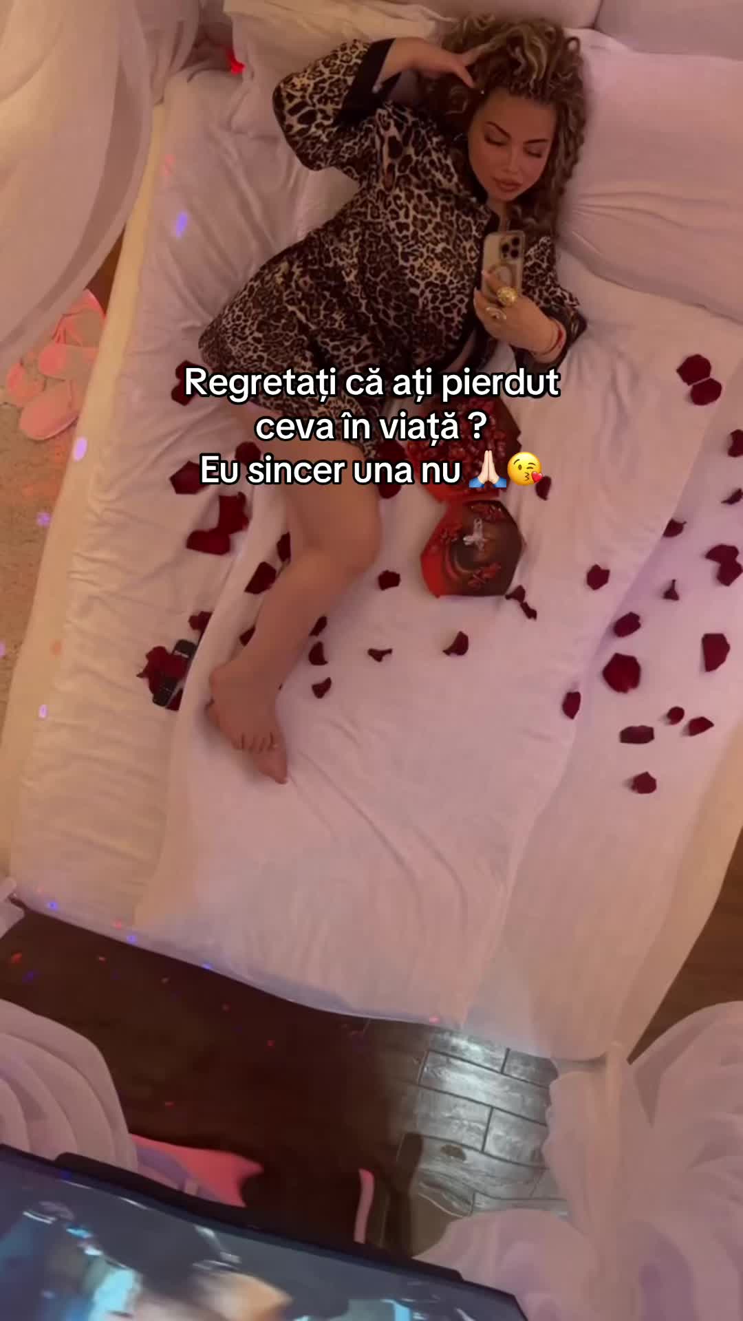 @𝓢𝓲𝓭𝓸𝓷𝓲𝓪 𝓢𝓪𝔂𝓻𝓪
