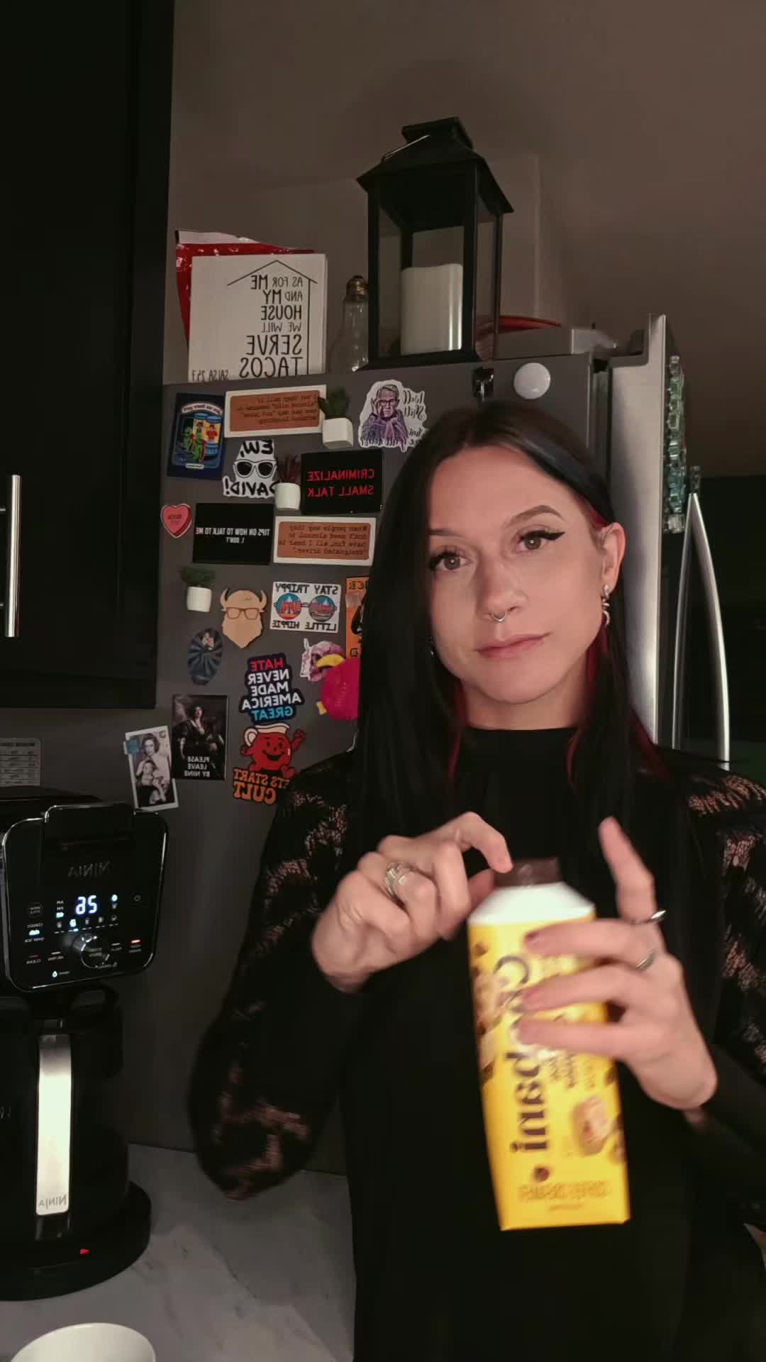@𝕷.𝕶𝖓𝖎𝖌𝖍𝖙 ☕️📚🤘