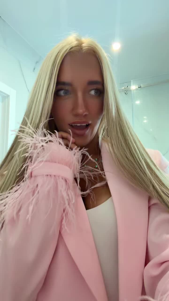 @blondie.mira