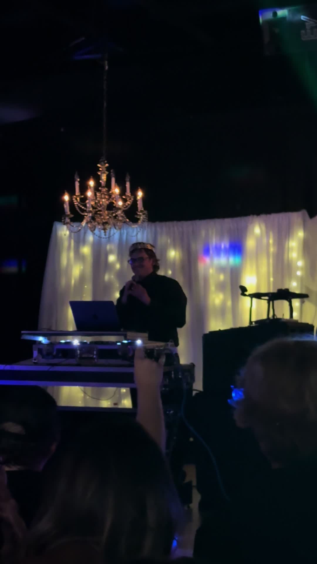 @CleeMetcalf_music