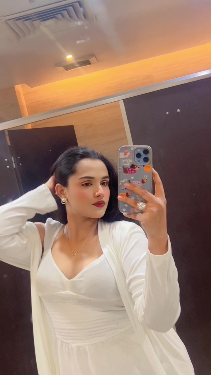 @🍁Bishal's Queen🍁