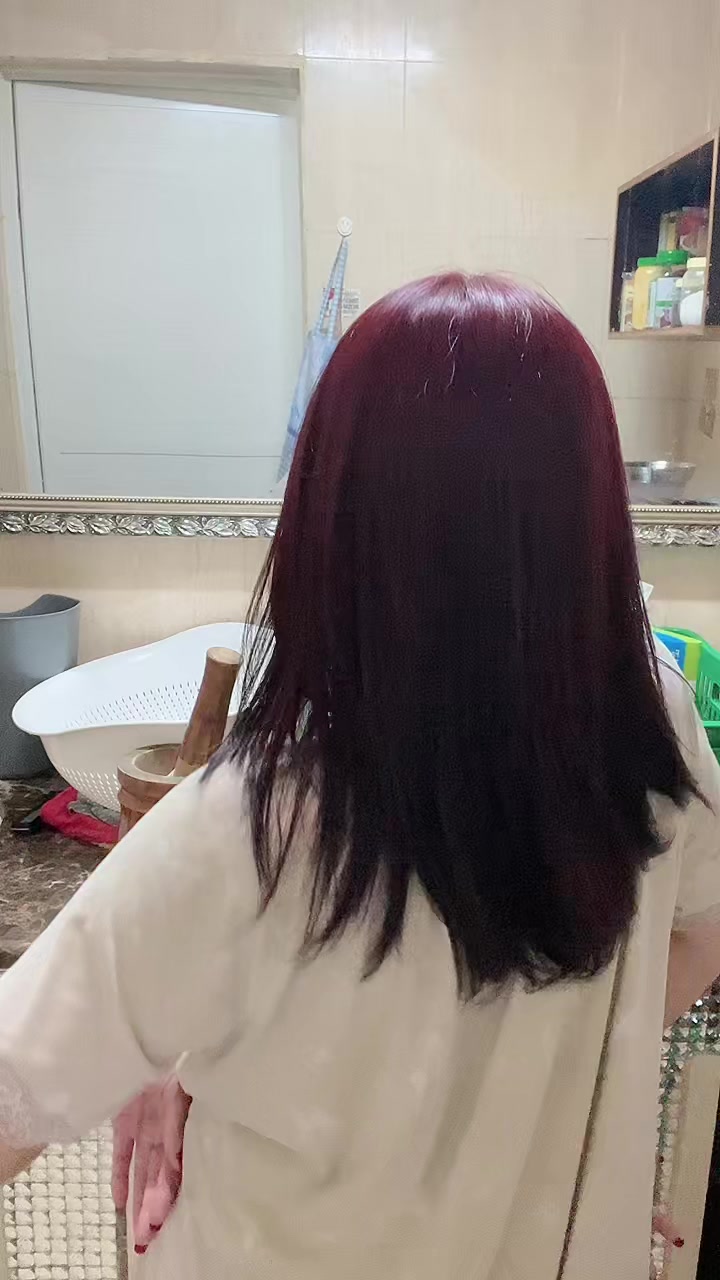 @Meyonapoon