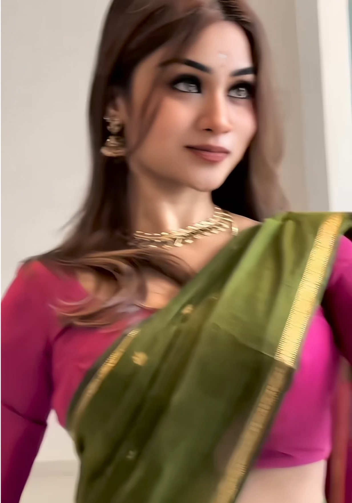 @𝓛𝓲𝓷𝓪𝓪