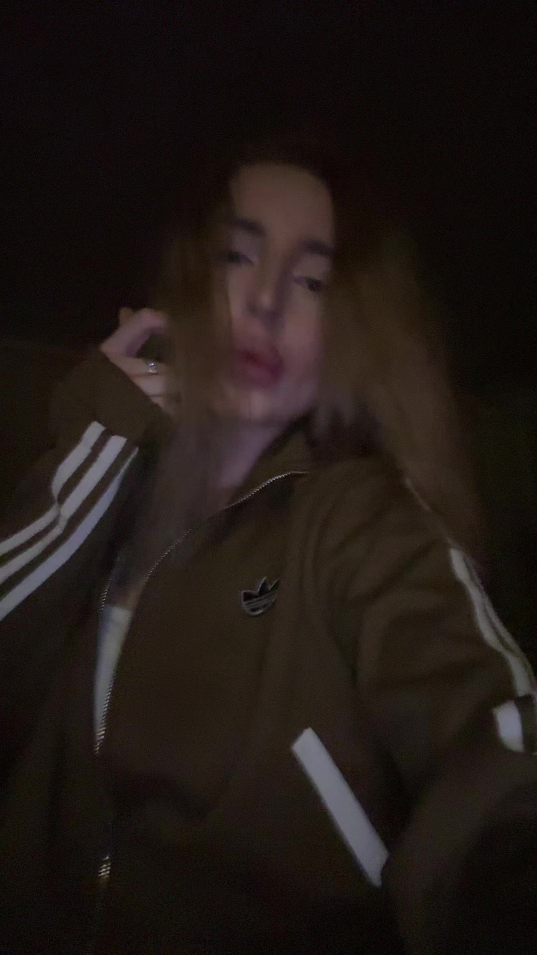 @Vvf