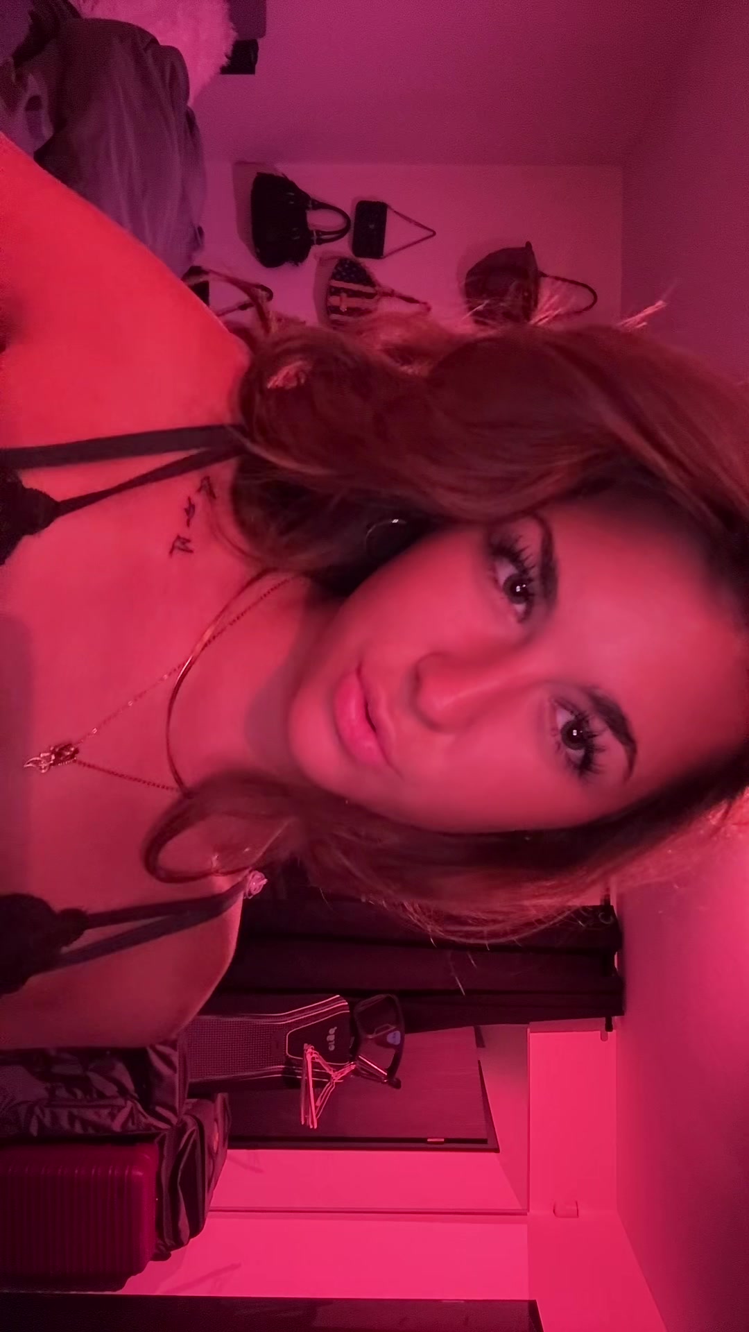 @miarose