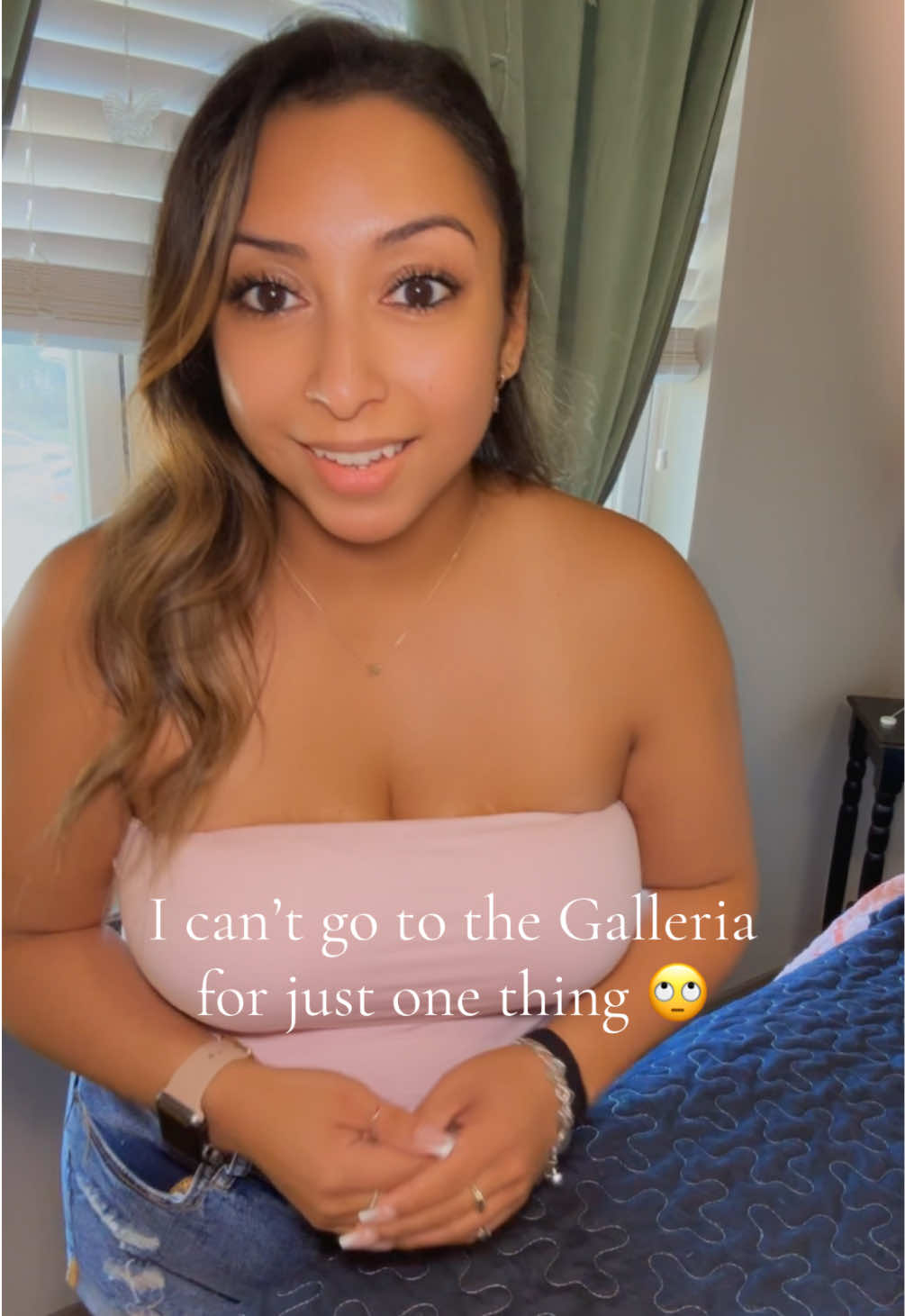 @N I K K I T A ♥️