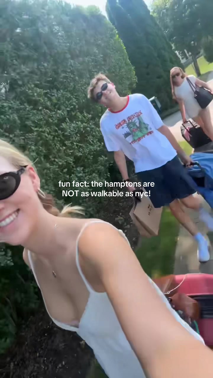 @LT