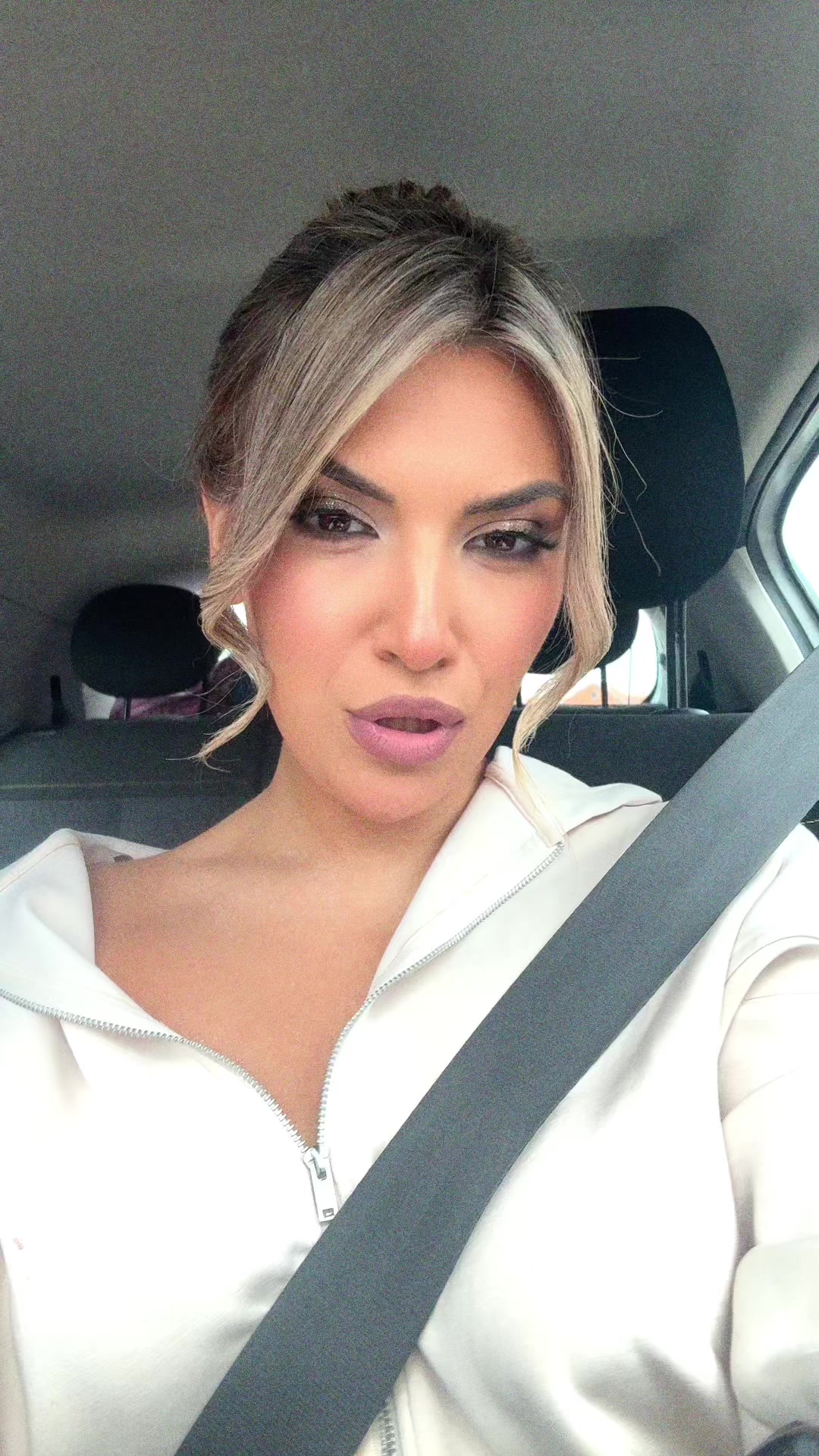 @dzasemin