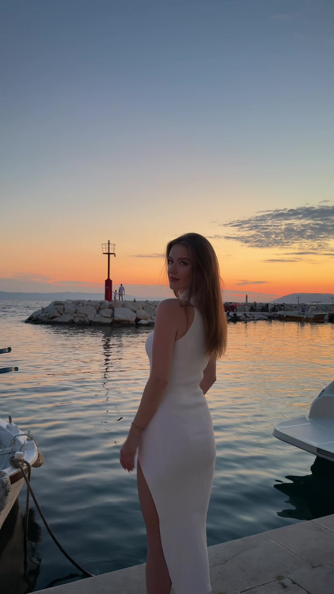 @MissCarringtonOfficial