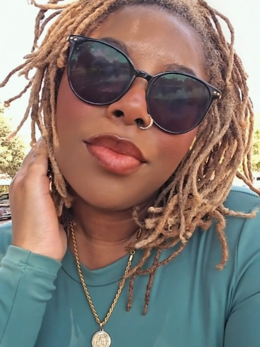 @Brandee ✨️🌿