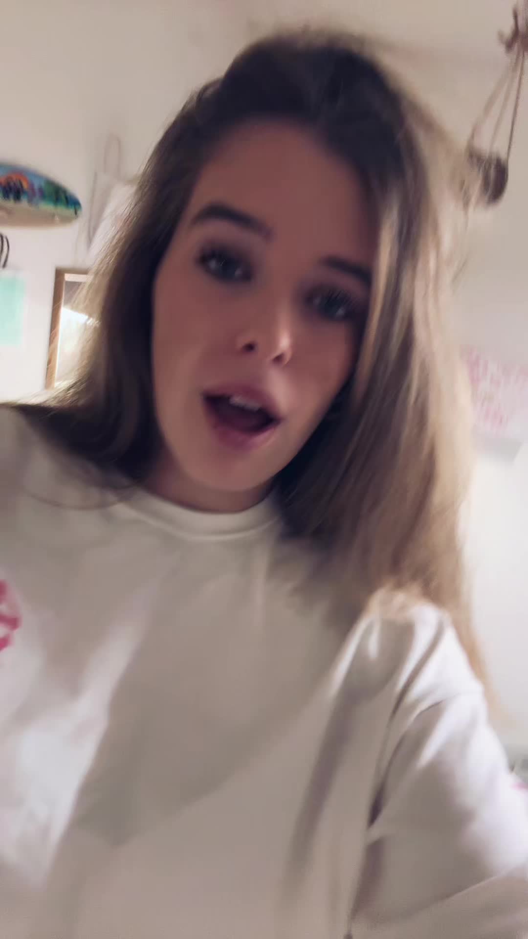 @✌️✌️