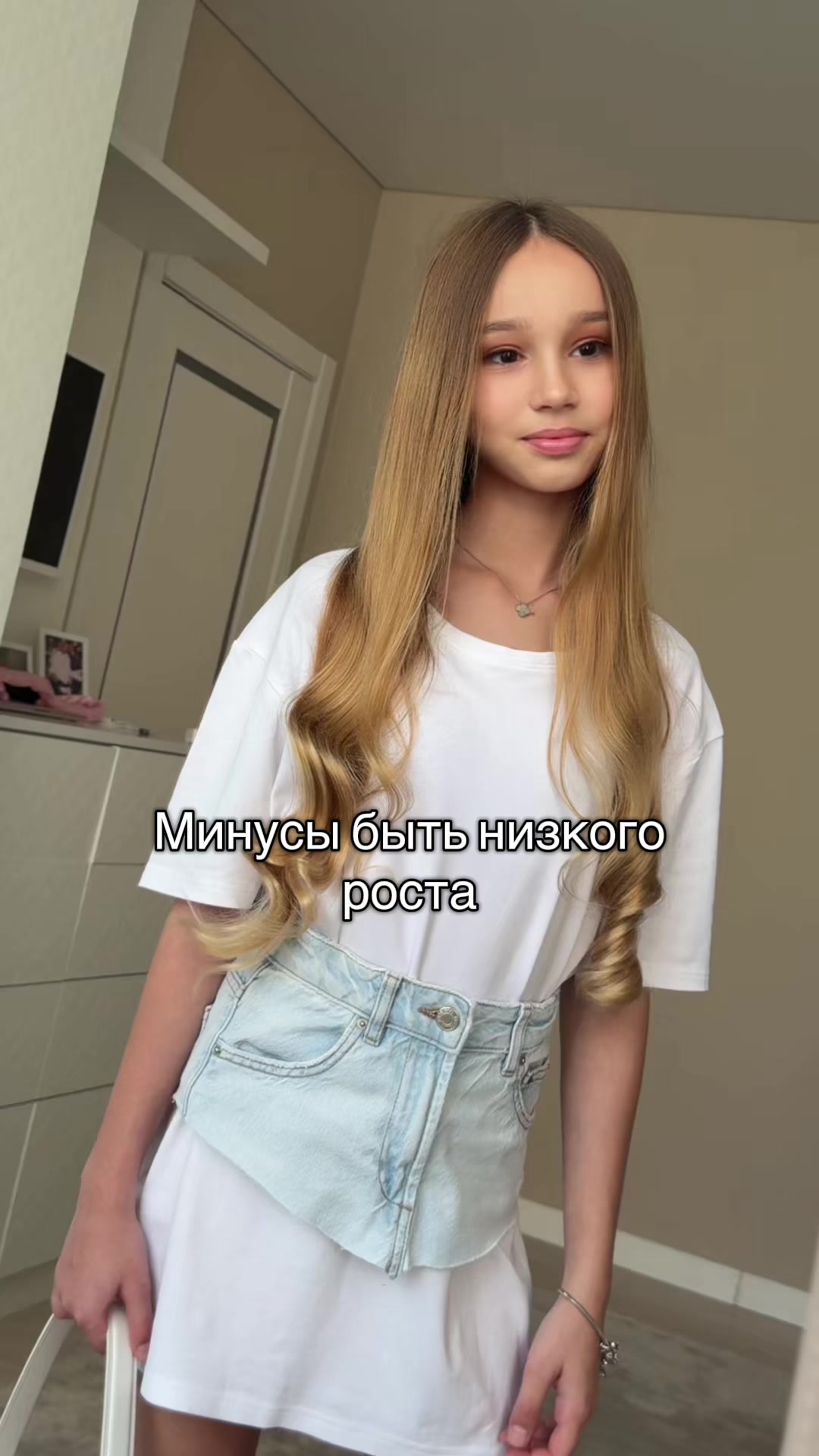@𝐧𝐞𝐨𝐧𝐢𝐥𝐚