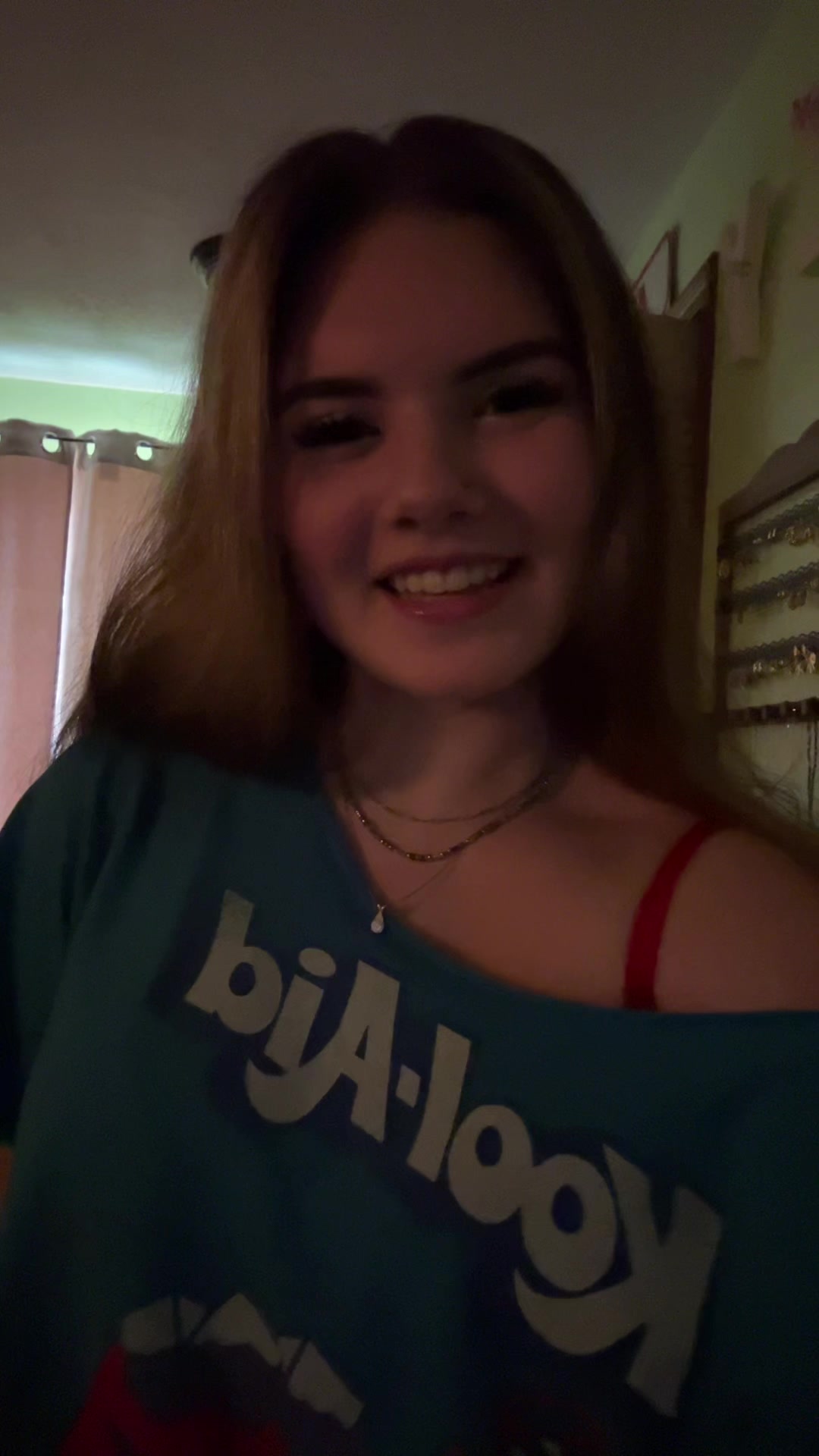 @izzy<3